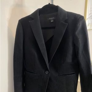 Ann Taylor Women's Wool Blazer - Size 6 Petite